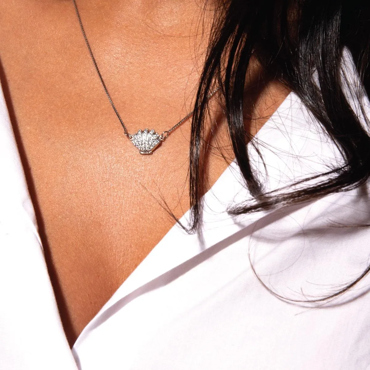 Playa | .925 Sterling Silver | Crystal Sea Shell Infinity Clasp Necklace