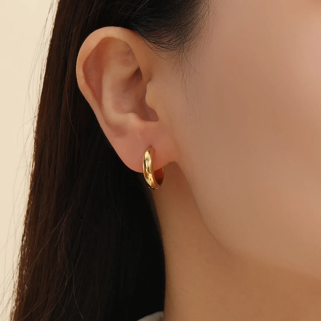 Reet Pehal - Classic Curve Hinged Hoop Earrings