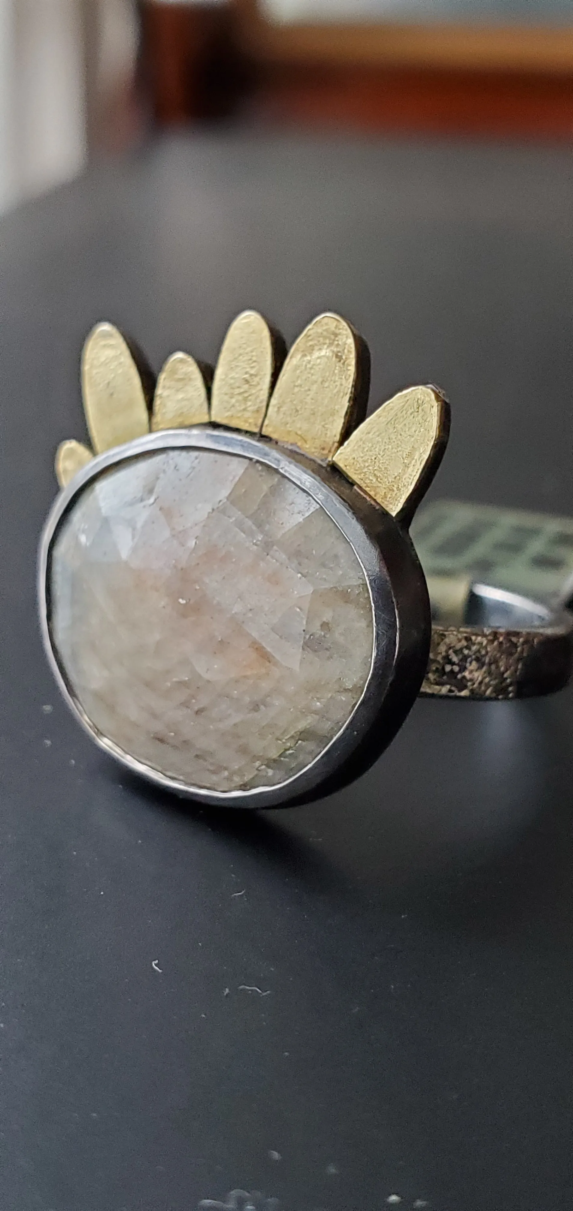 Renee Ford Metals SS/18K Sapphire Rose cut African Snow White Ring
