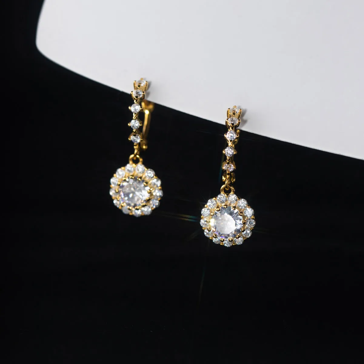 Round Dimond Drop Huggie Earrings-SH058