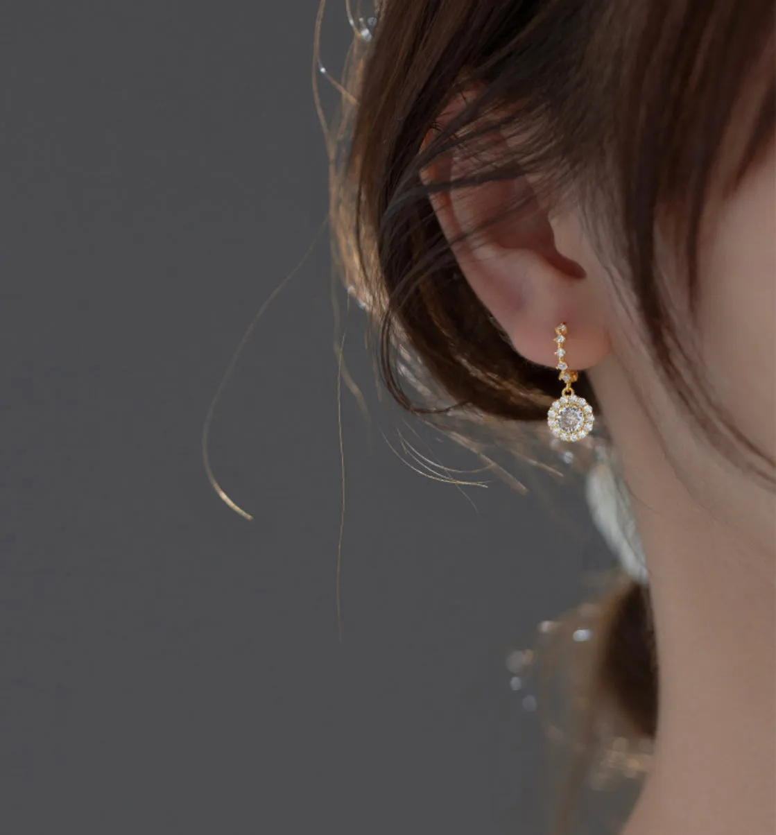 Round Dimond Drop Huggie Earrings-SH058