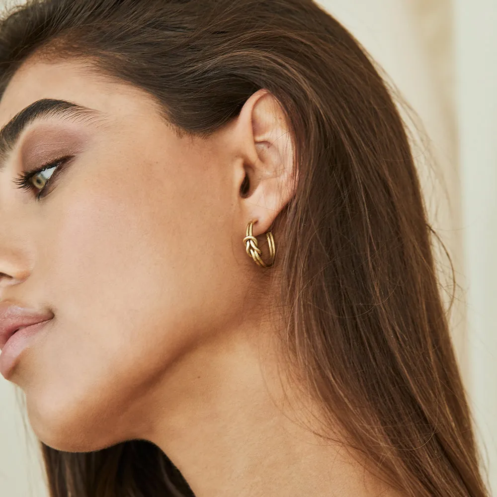 Sayo Hoop Earrings