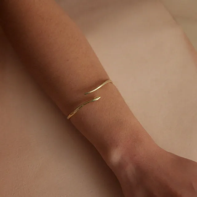 SERPENT BANGLET