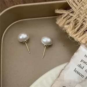 Simple Exquisite Pearl Earrings