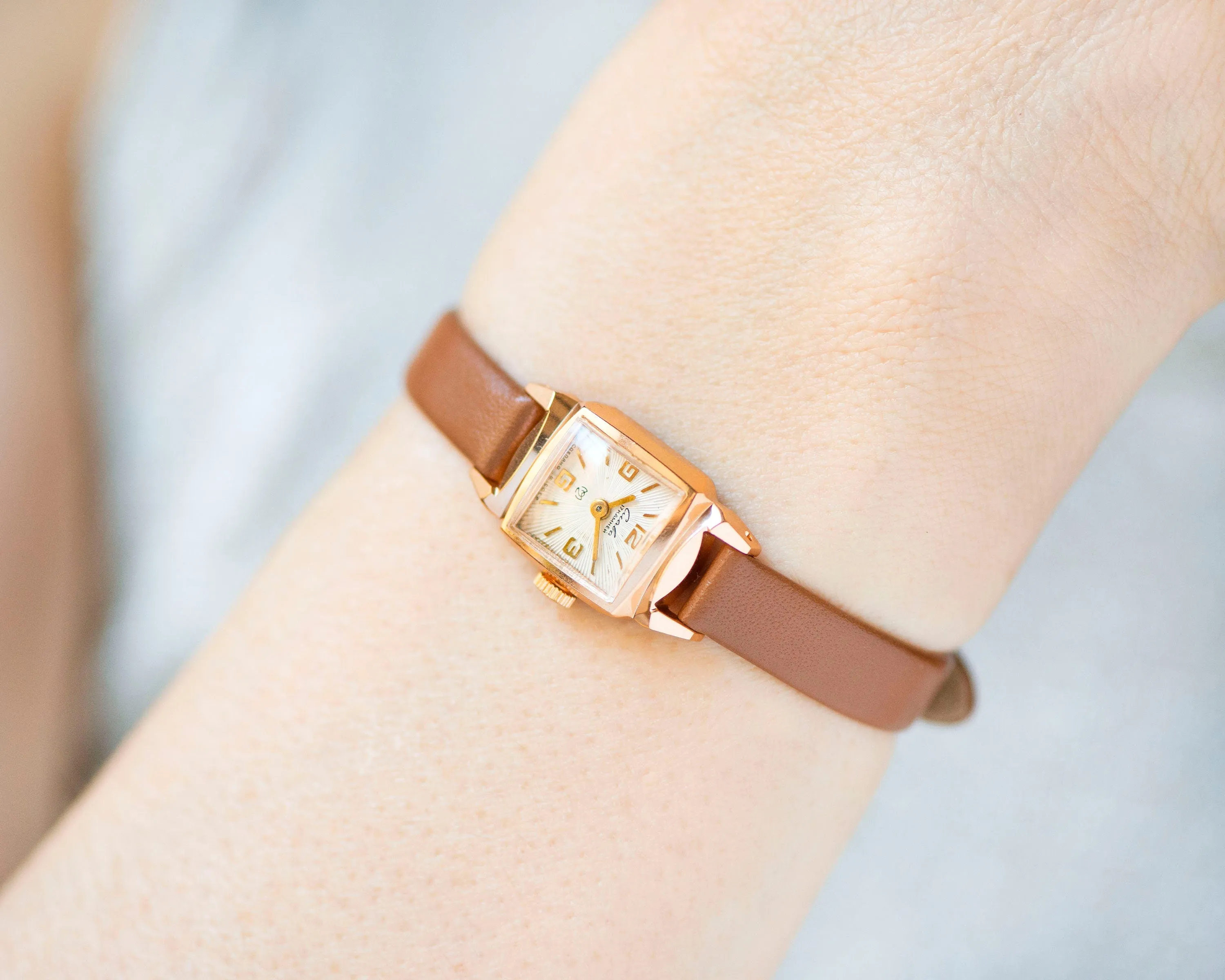 Small women watch unused rare Glory square gold shade, art deco women watch vintage gift, lady watch sunburst dial, new genuine leather band