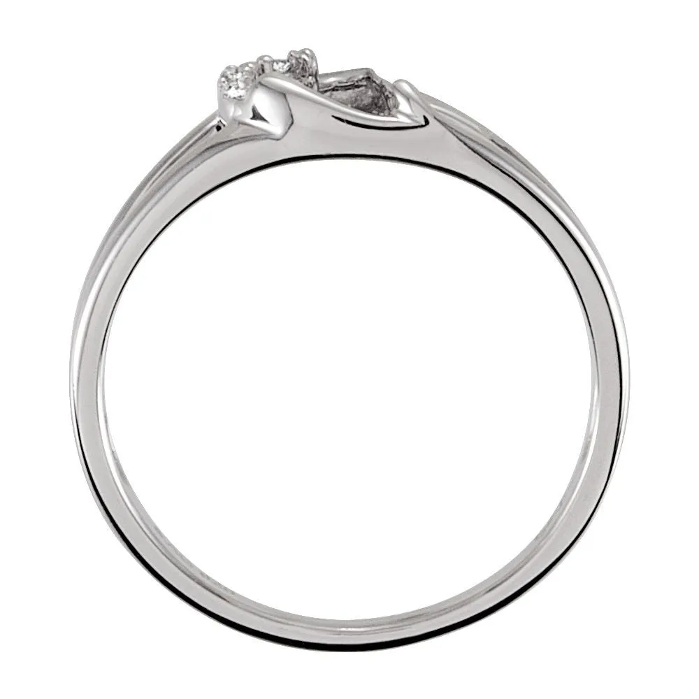 Sterling Silver Cubic Zirconia Heart Ring Size 6