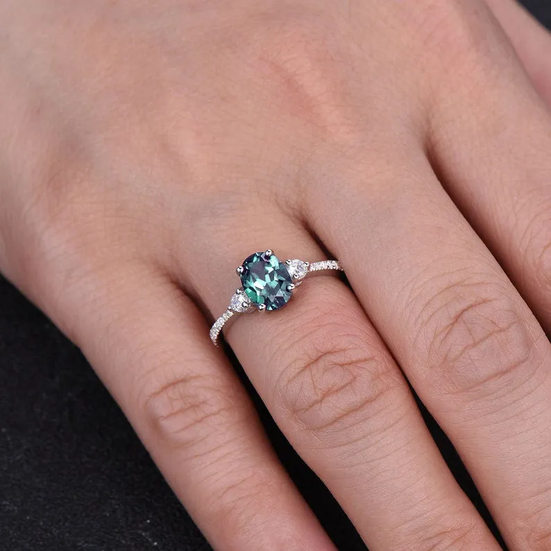 Three Stone Color Changed Lab Oval Alexandrite Engagement Ring