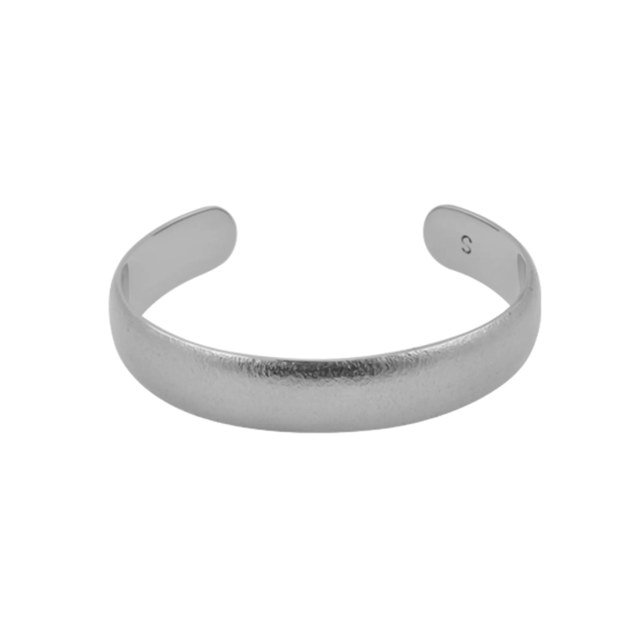 Titan Bangle - Fine Hammered