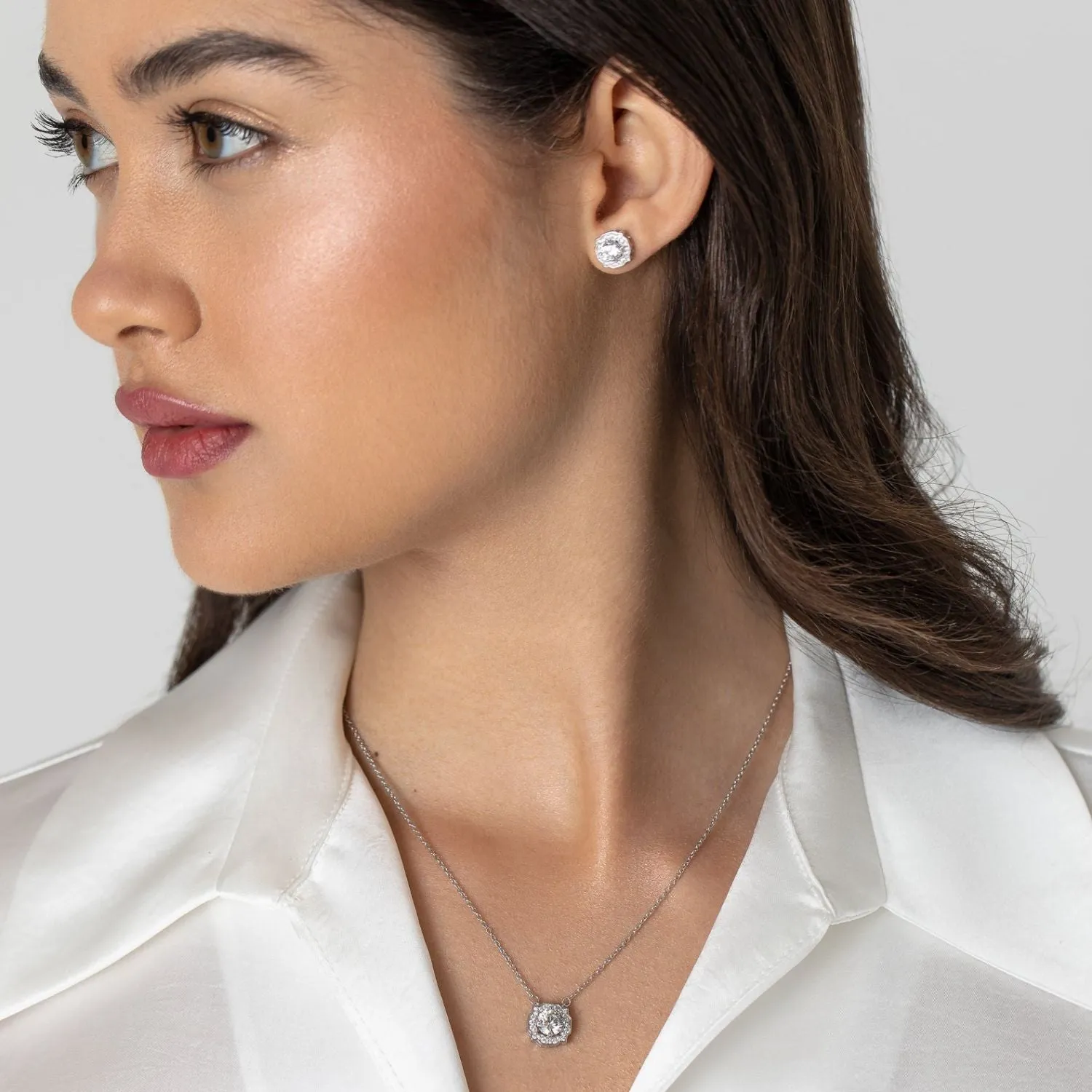 To My True Friend - Dazzling Beauty Necklace