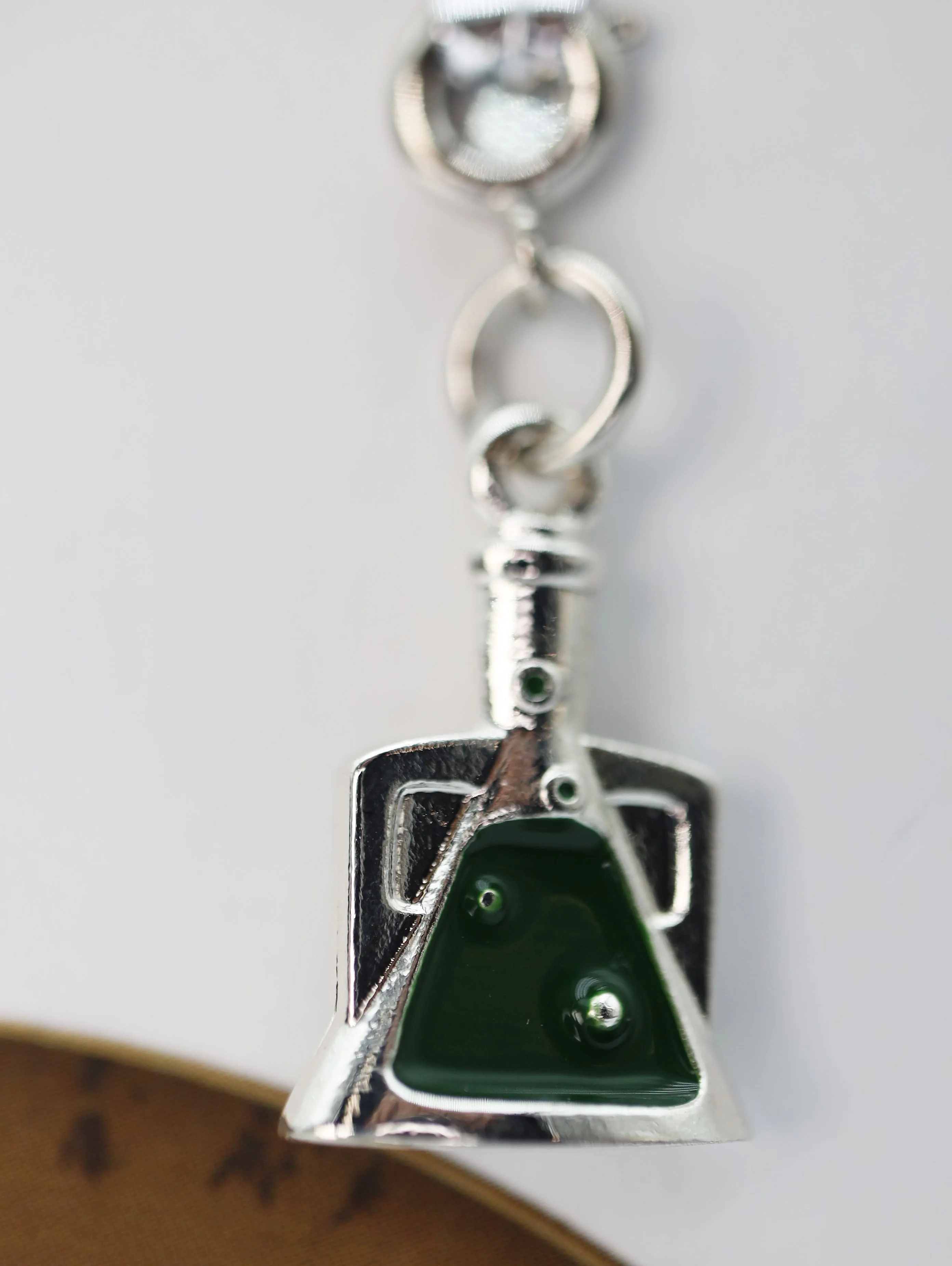 Traveler's Trinkets: Alchemist Potion Charm