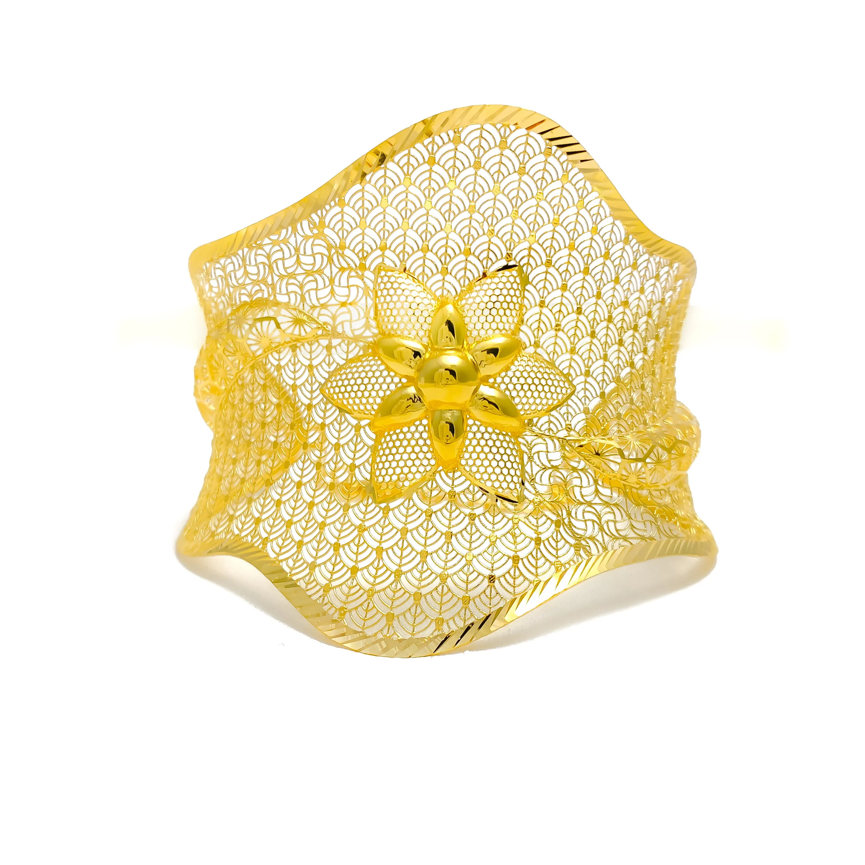 Trendy Distinct 21K Gold Floral Bangle Bracelet