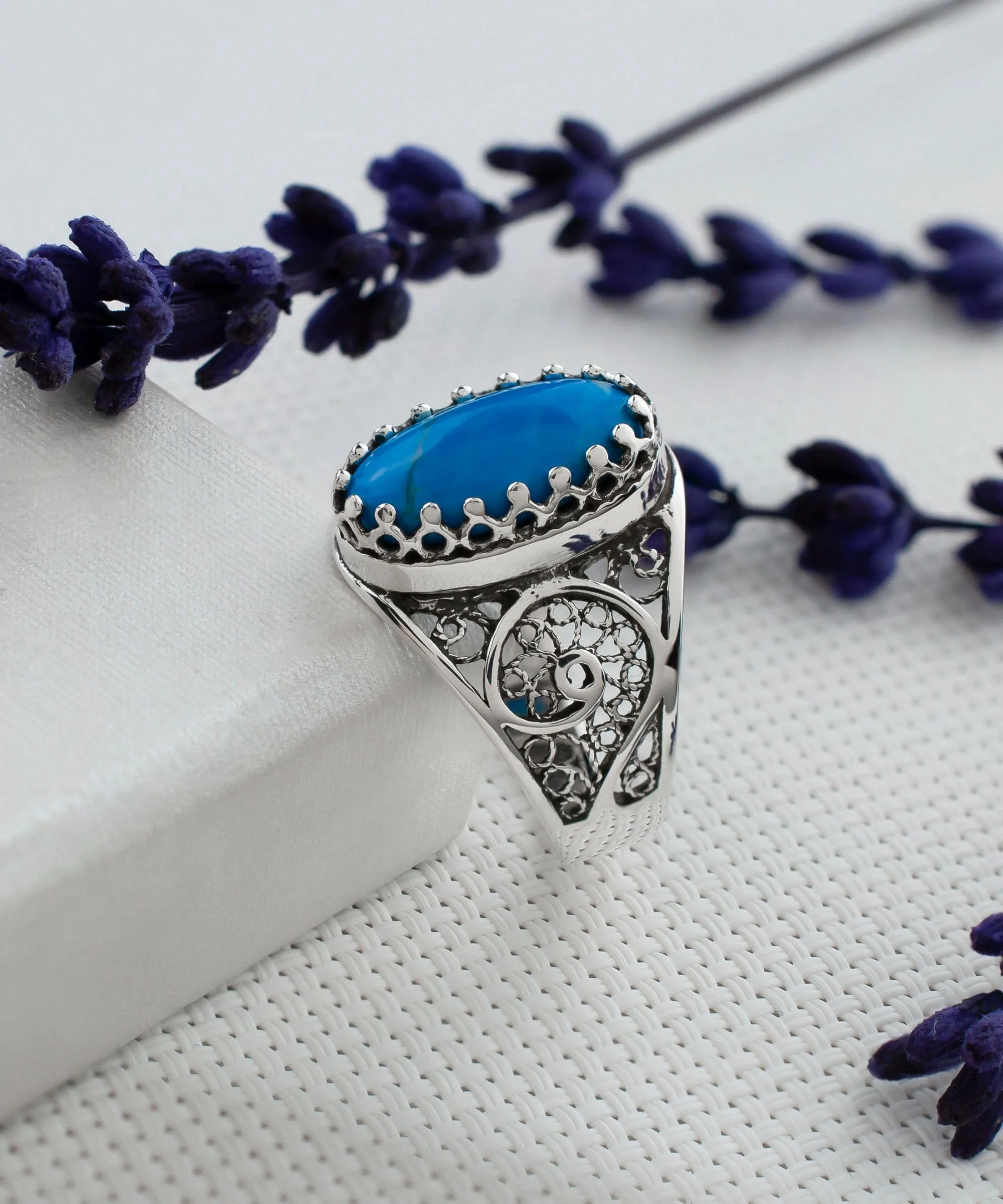 Turquoise Gemstone Filigree Cocktail Ring - Women's Oval Silver Jewelry