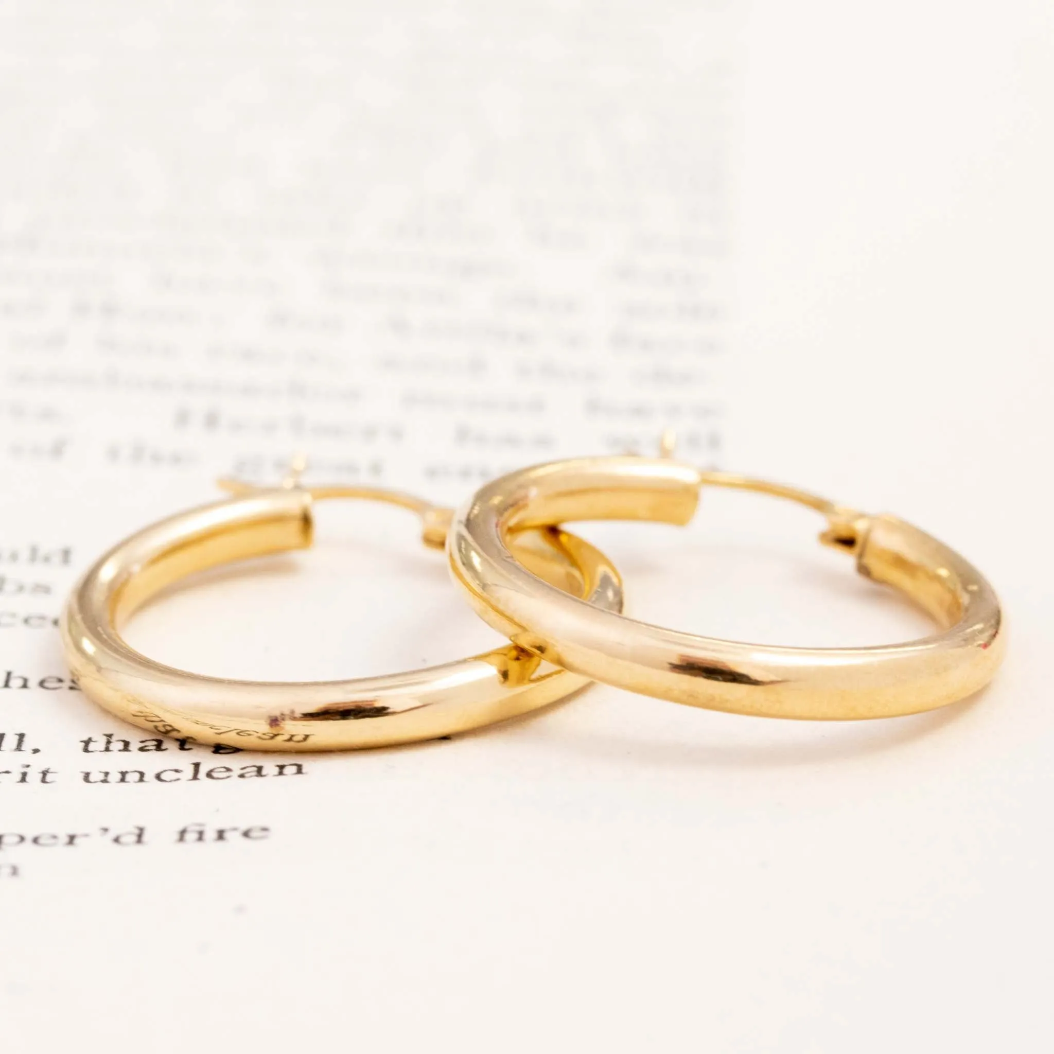 Vintage 1" Gold Hoop Earrings